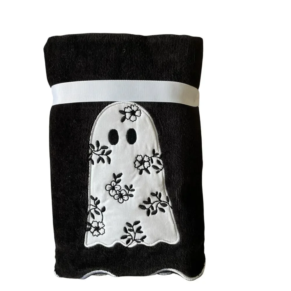Kassa Decor Halloween Ghost Hand Towels 18x28 Plush Black & White Set of 2 New